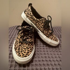 Sperry animal print pier wave top sider sneaker women’s 5 STS86605